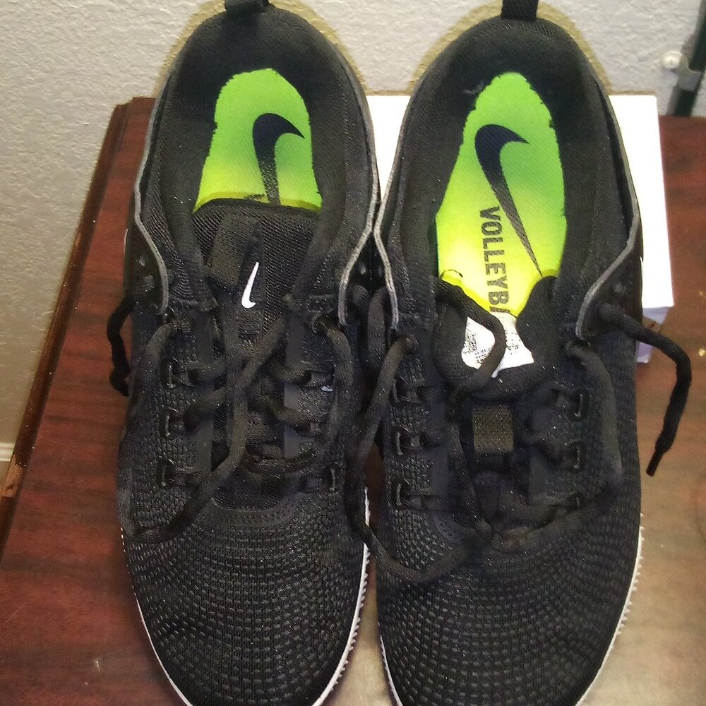 Women's Nike Zoom Volleyball Shoes - Picture 1 of 3